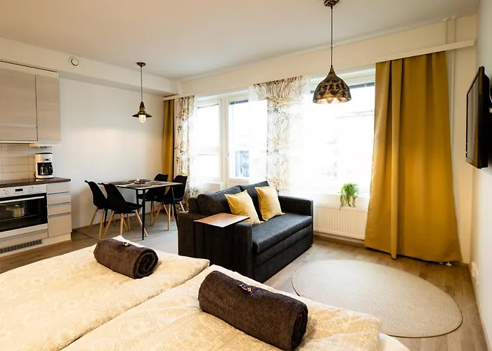 First Aparthotel Comet