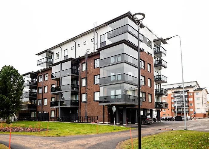 First Aparthotel Comet