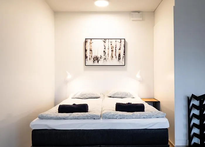 First Aparthotel Comet